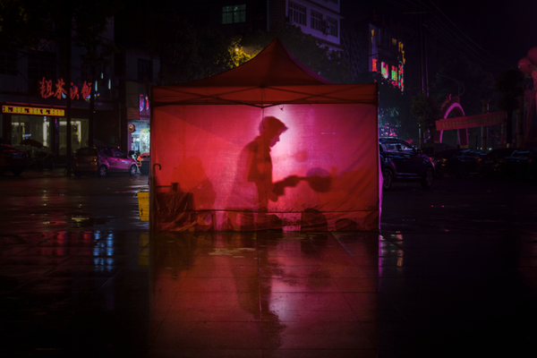 长江有色：15日;铝.价下跌 现货交投由热转淡