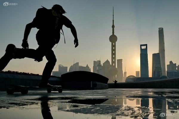 宁波银行?紧扣金融脉搏，稳健前行