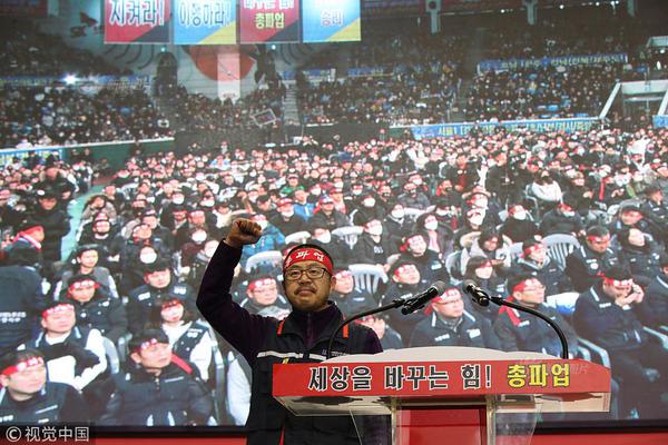 综,合施策释放内需潜力体育产业和体育消费“披挂上阵”