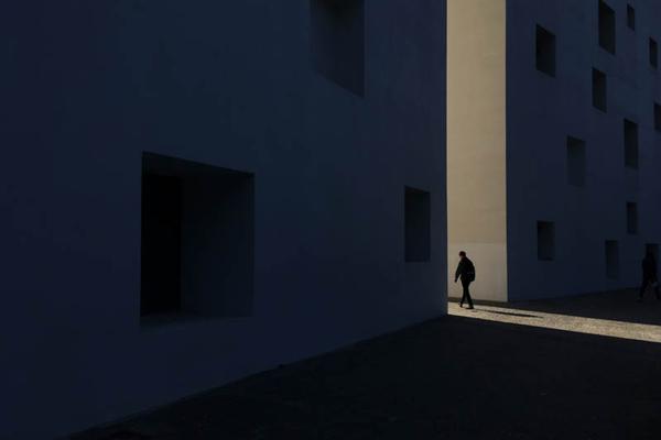 S—T通:葡第三季度亏损2527万元，营收降39.6%