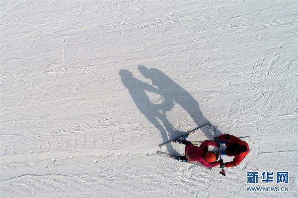 江海奔流，“苏”,写;新篇