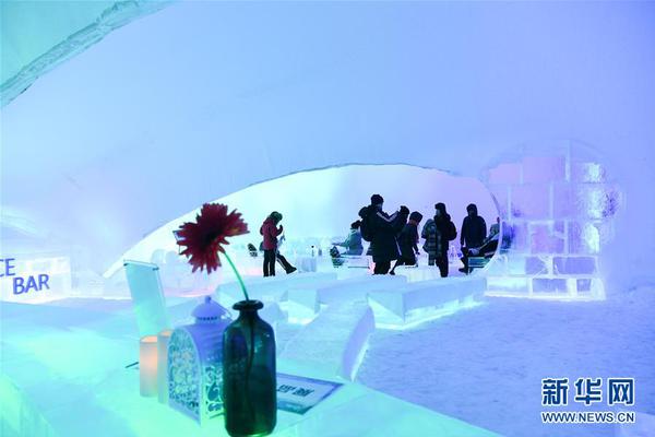 贵‘州’茅台五—星纪念酒售价7000元，打破常规定价方式，连一块钱也不放过？