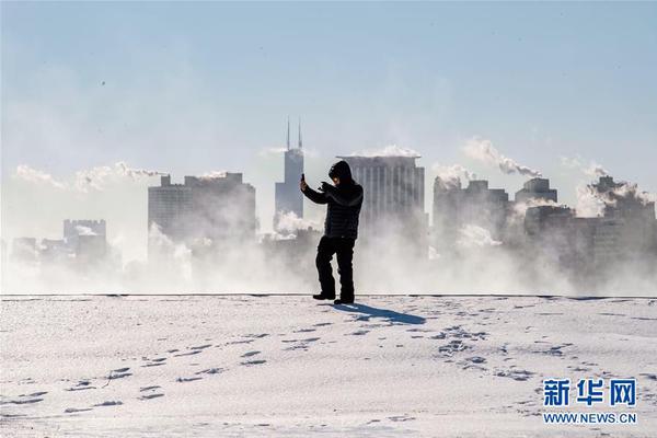 新华基金前,董事;长翟晨曦被传“进去了”｜债券女王半生传奇（4千字长文）