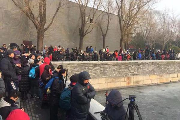 美非;农数据年度下修91.1万！美联储降息压力加大