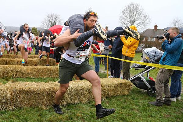 金.山:云午前涨逾4% 机构称看好公司未来收入增长潜力