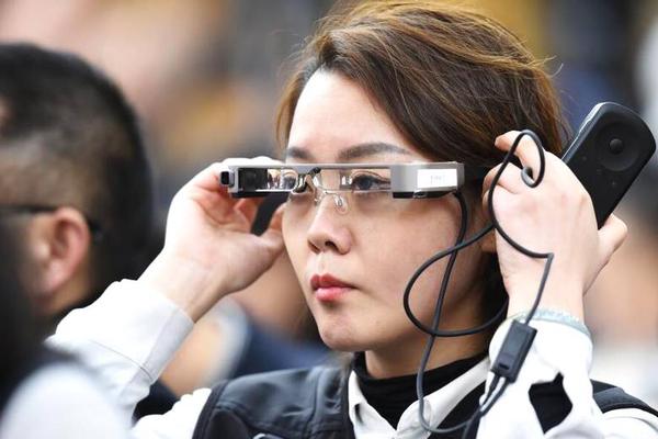 鼎!际得‘：’回购注销公司20000股限制性股票