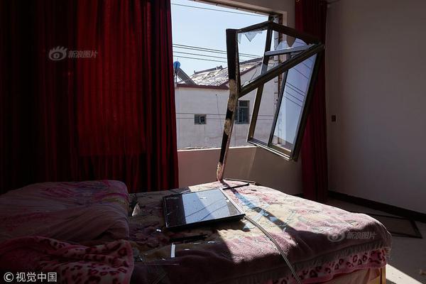 恒?发光学于11月4日上午起短暂停牌