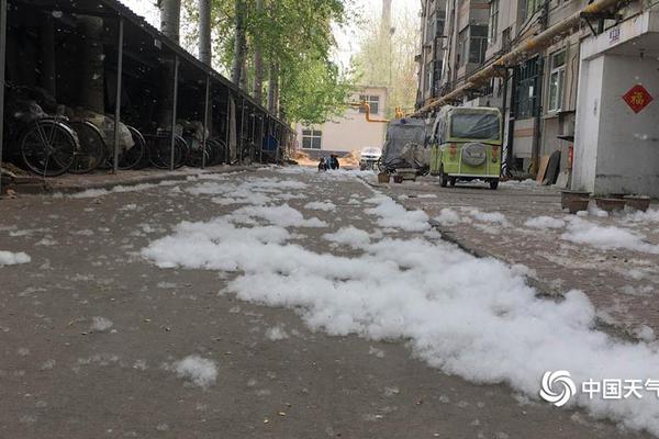 苹果:公司人工智能负责人John Giannandrea将卸任