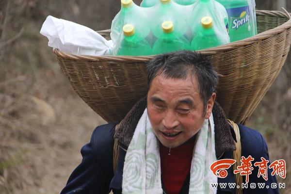 金价跌;破4000美元 延续了十多年来最严重跌势