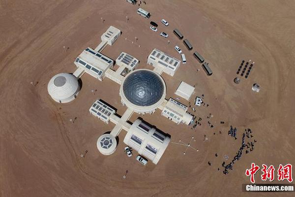 高盛：微降时<代>电气目标价至36.2港元 评级“买入”