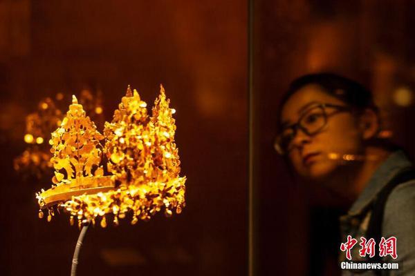 宇通重工：,公司连续多年实施现金分红