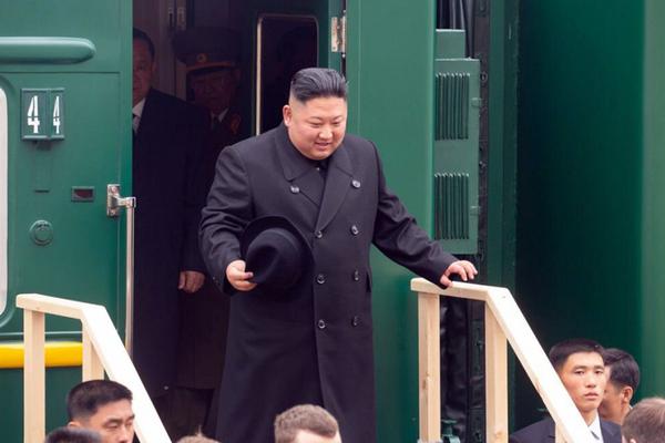 雷军：网上充斥着对小米的;质疑和攻击，让我陷入了严重的内耗