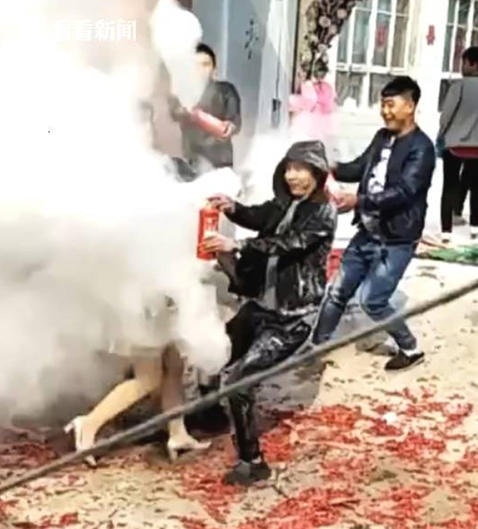 新!西兰服务.业18连缩！美国数据炸裂，美联储决议前夕纽币NZDUSD多头闻风而动