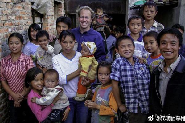 百度?发<布>文心大模型 X1.1、开源新模型，王海峰：飞桨文心生态开发者达 2333 万