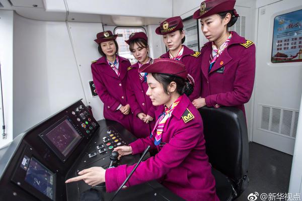 复;星国际(00?656.HK)拟发行4亿欧元高级债券，今日起召开投资者电话会议