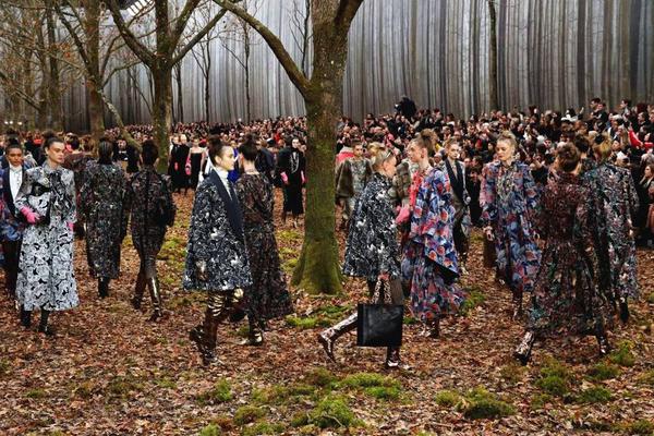 港.股衍生品一周市场观‘察’2025.08.18