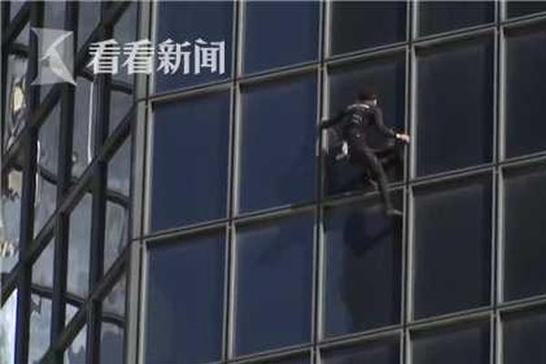 中‘国’石油在疆首个百万千瓦级风电项目开建