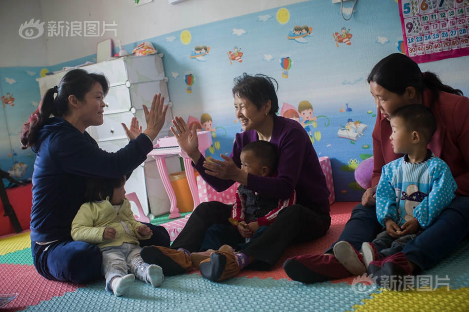 N!etflix聘请银行探讨对华纳兄弟探索公司的收购