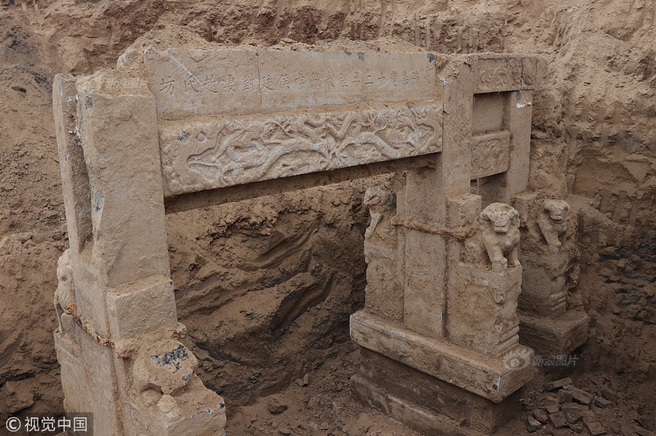 李国庆辟谣!“高;价出售婚礼门票”：婚宴拒绝任何商业操作