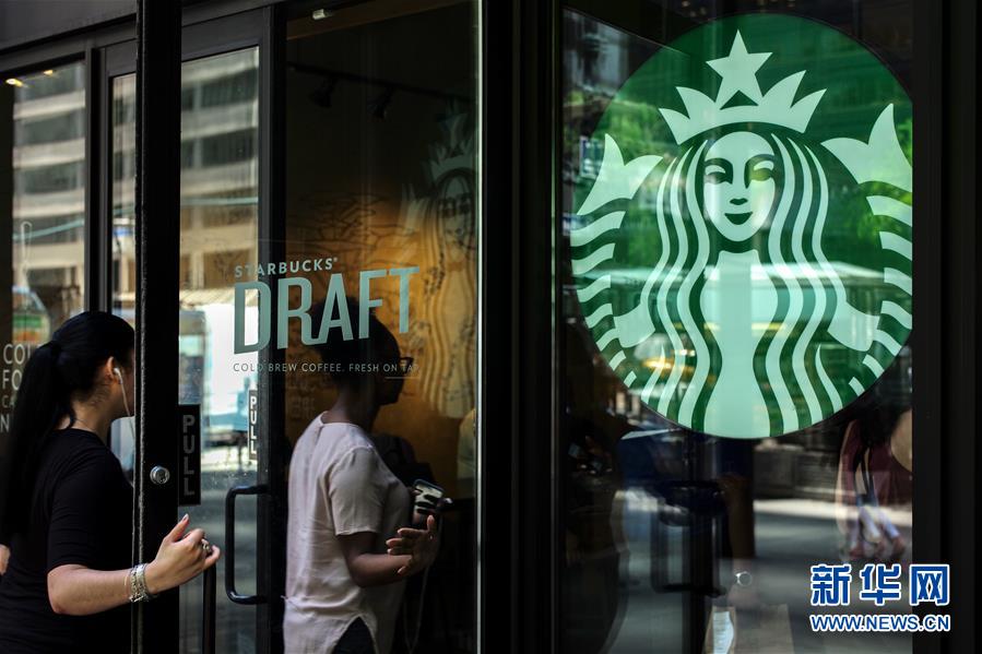 荃银高?科信披评级下降两级，从A降低至C，董秘张庆一年薪从95.2万涨至104.64万