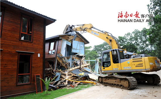 隆!利科技：截至2025年10月31日，公司的股东人数为19377户