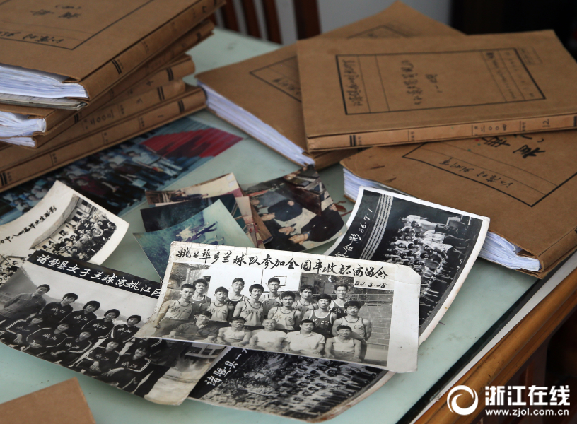 豆神教育：截至2025年6月30日公司股东总数为93397户