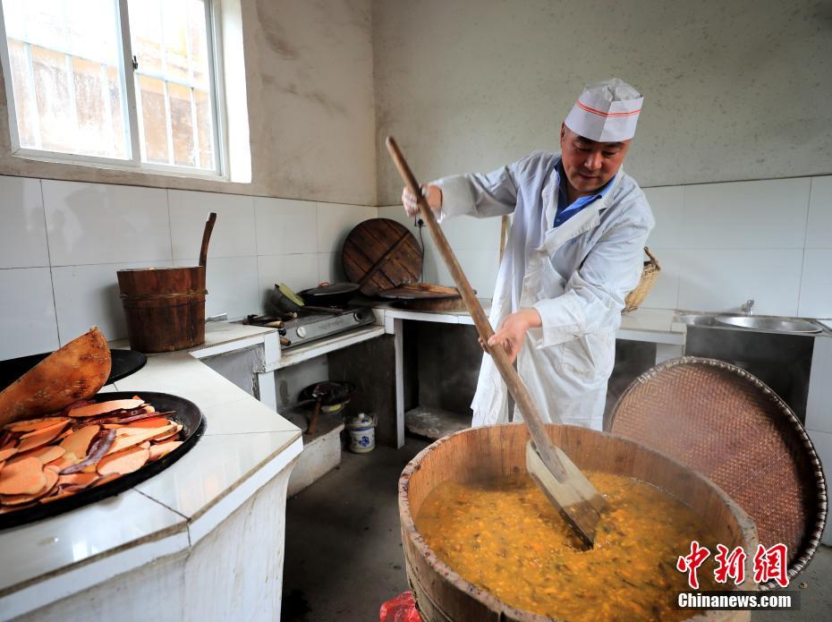 卢拉的反抗终见成效，特?朗普在巴西关税问题上松口