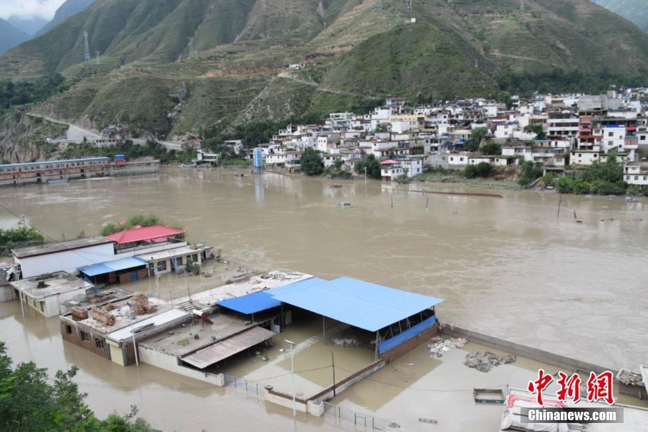 石头科技质量问题又遭投诉，技术驱动转向规模导向后利润锐减
