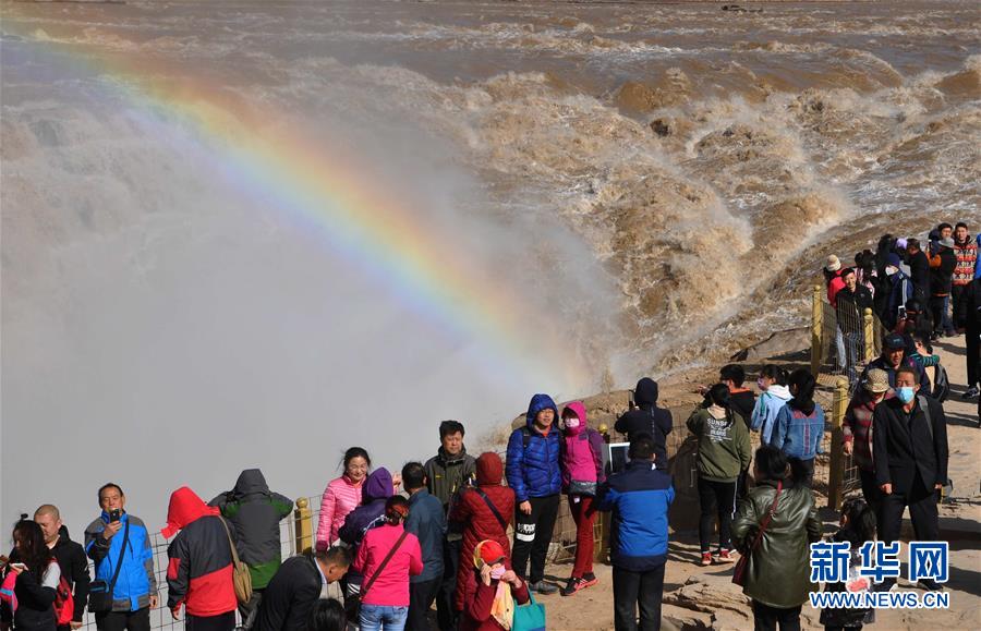 上—海证券报：向“AI+算力”全面升级，安博通发布AI时代全新战略定位