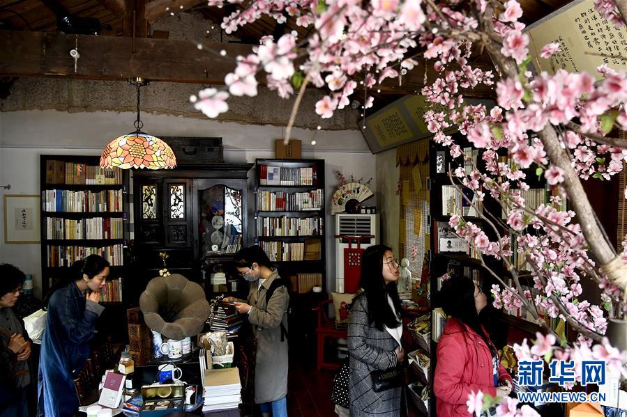 9月末—我国.外储规模超3.3万亿美元