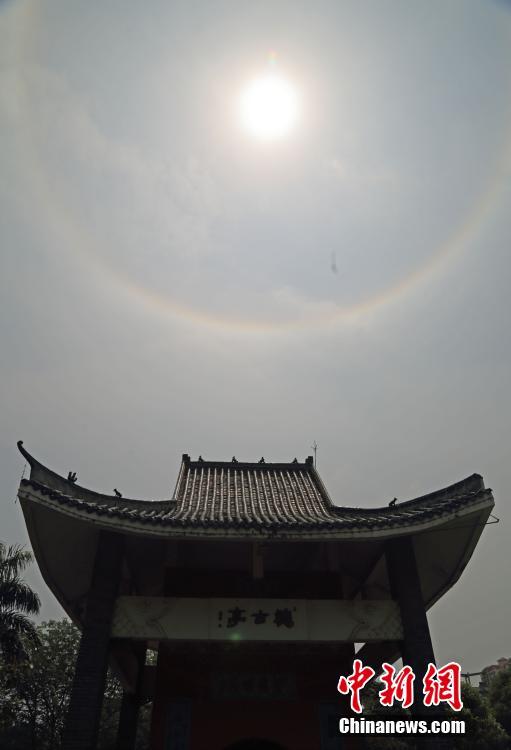 宜安,科技;：目前公司非晶合金产品主要应用在四大板块