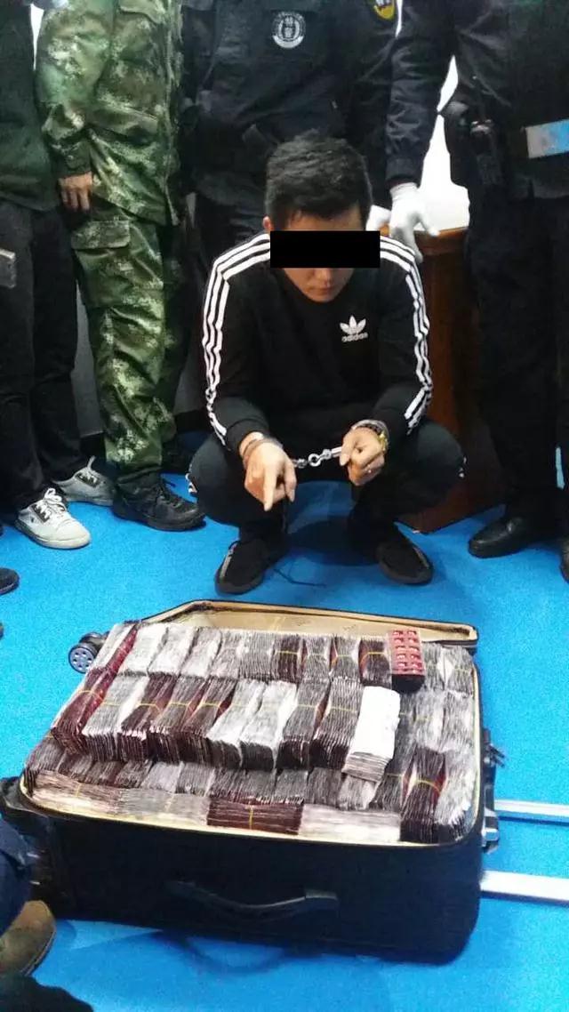 持股市值增近3000亿<！>北‘向’资金三季度抢购这些股（附名单）