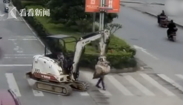 重庆本地股集体拉<升> 重庆建工直线涨停、渝开发涨超9%