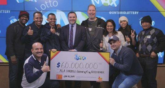 上市企业<集>体发布10月产销快报，新能源汽车飞跃式增长，三季报增长股名单出炉