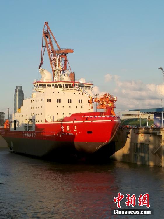 茅台新任董:事?长陈华：茅台要成为稳定、可持续、负责任的民族品牌