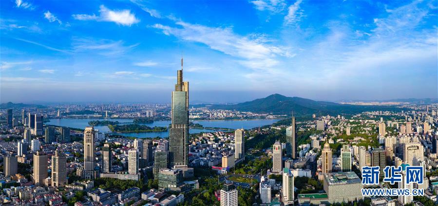 一则调整引发.行业热议！有国有大行罕见公告：信用卡逾期诉讼类费用将计入账单