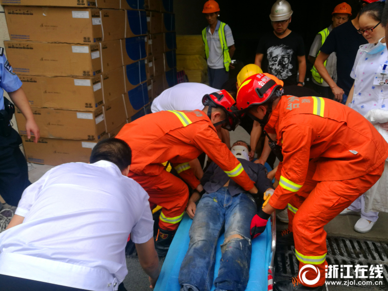 筑牢金融安全<防>线，打造“金融消保服务站”品牌——浙商银行济南分行以源头治理与警银协同引领消费者权益保护新实践