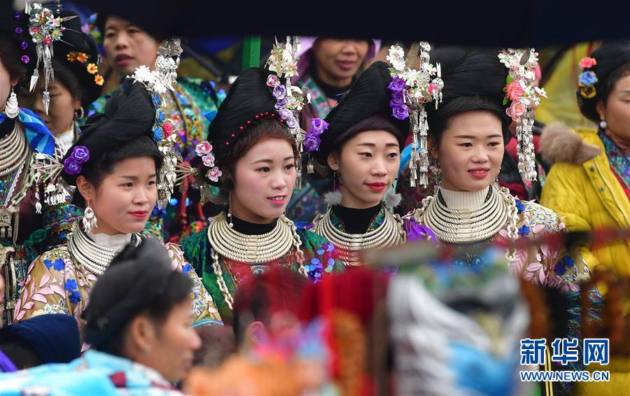 阿!里Q2财报：淘宝闪购“快速取得阶段成果”，推动电商活跃消费者和订单量新高