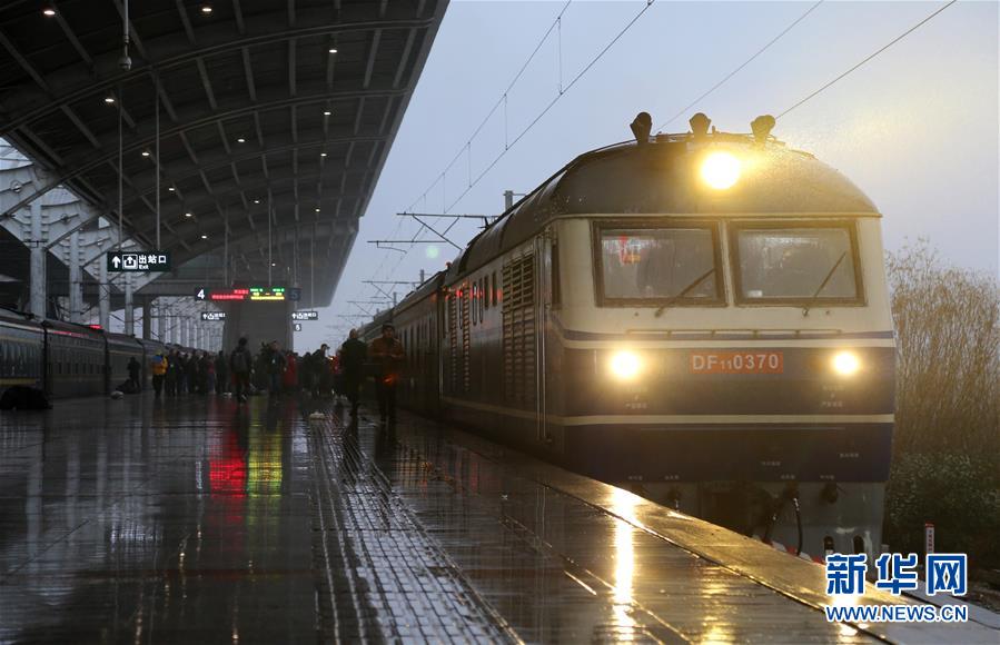 巨星?传奇与宇树科技合作的机器狗，获千万级订单