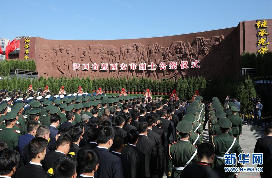 快:讯：恒指低开0.51% 科指跌0.83% 科网股普跌 芯片股走弱