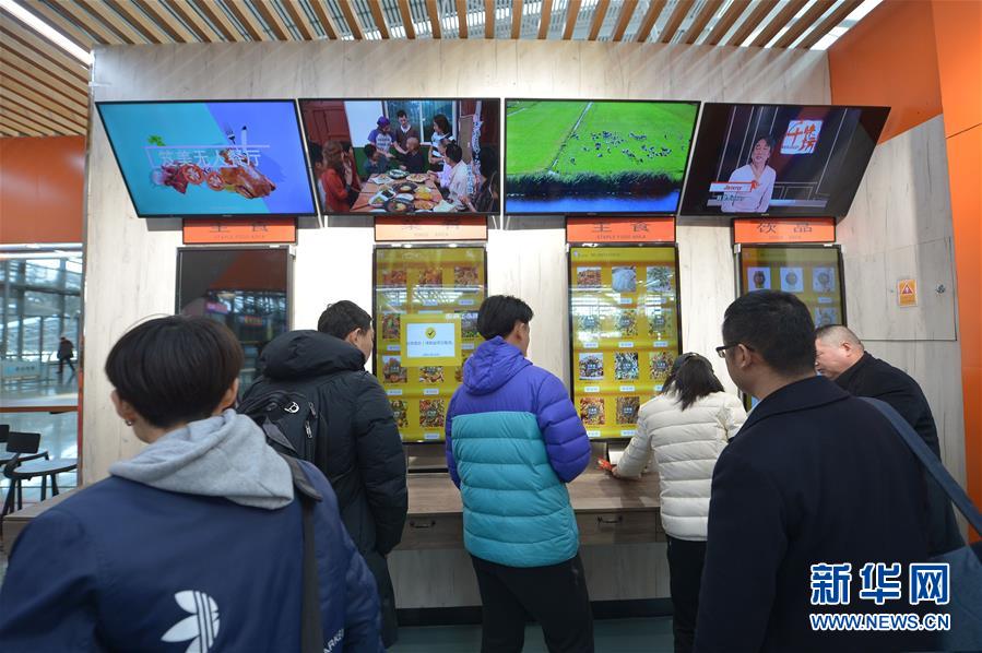 丰立智能：,公司与小鹏汽车暂无合作