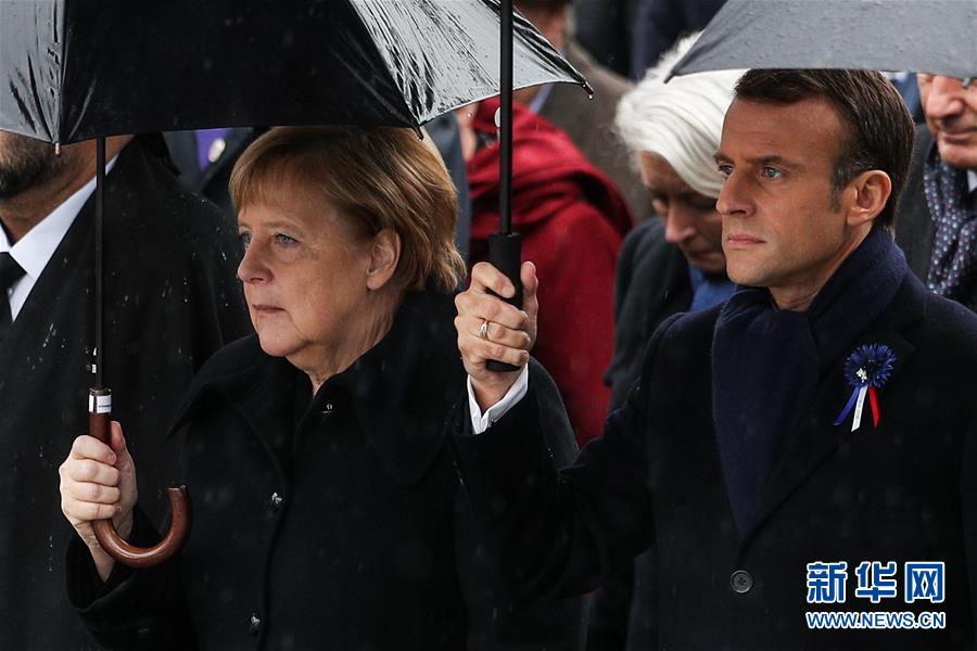 黄.金交易提醒,：美联储50基点降息呼声高涨，金价升至三周高位，关注4160阻力