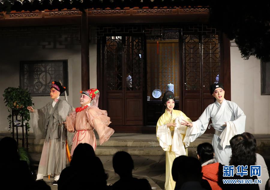 保险公司加速重<构>产品库：预定利率下调分红险获代理人、银行热推 新出产品占比提升