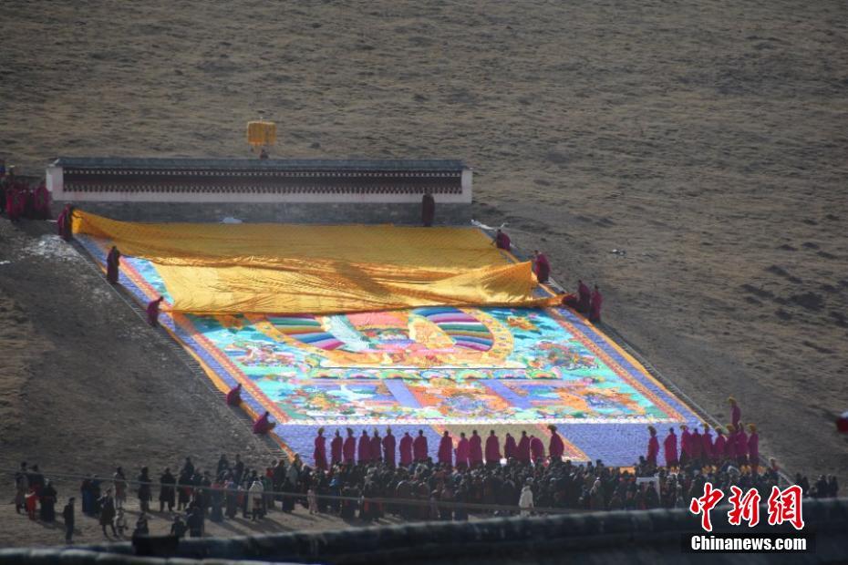 世:联行(00‘2’285)6月30日股东户数6.14万户，较上期减少3.51%