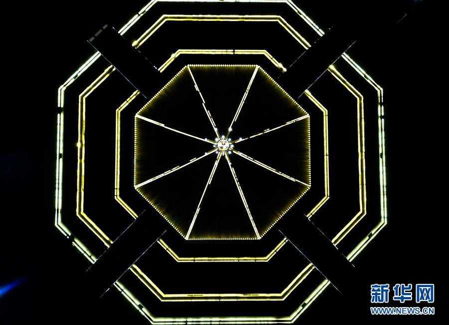 黄;金价.格涨超1.4%，白银涨超2%一度突破49美元