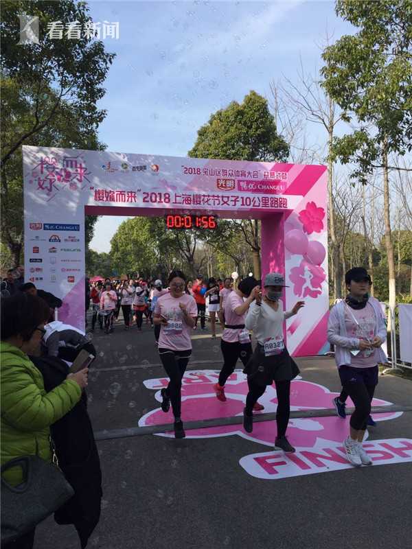 宝洁第一财季业!绩超预期，美容和剃须刀业务表现强劲、维持全年预期并下调关税影响