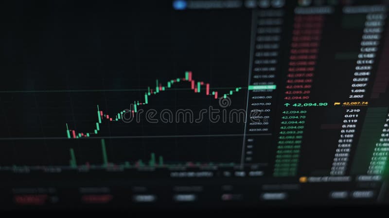 铜业股—高位回踩 江西铜业股份(00358)跌5.38% 高盛指铜价短期上行空间受限于供过于求