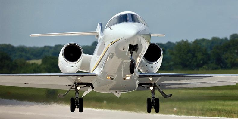 从“‘实’验室”跑进“生‘产’线”人形机器人商业化加速落地